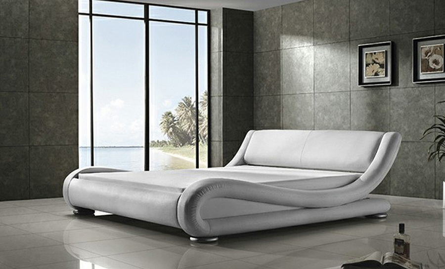 Leather Bed - Model 20